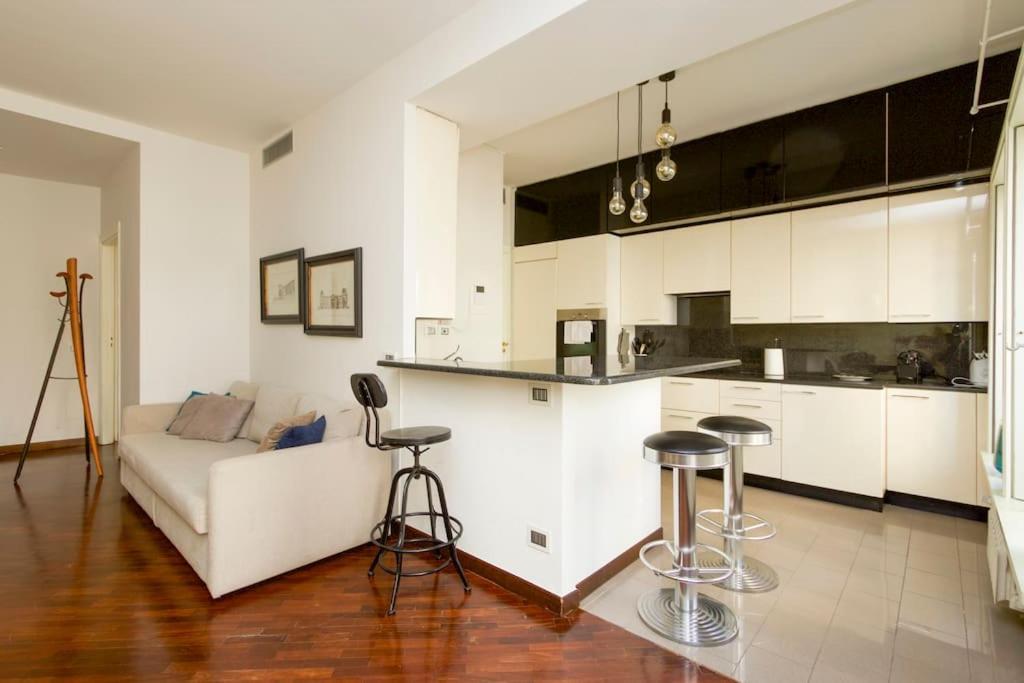 Appartement Duomo Big House130Mq Vista Tempio à Milan Extérieur photo