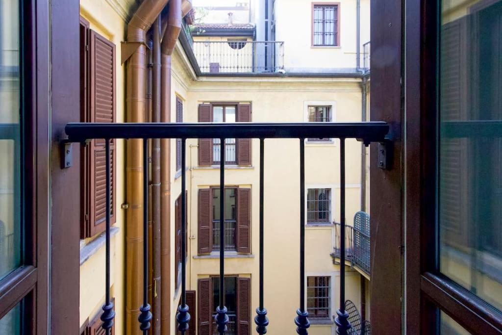 Appartement Duomo Big House130Mq Vista Tempio à Milan Extérieur photo
