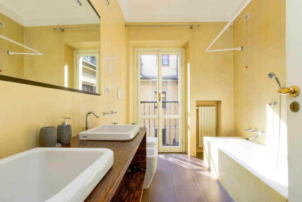 Appartement Duomo Big House130Mq Vista Tempio à Milan Extérieur photo